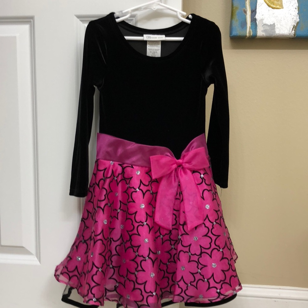 Girls black and hot pink dress